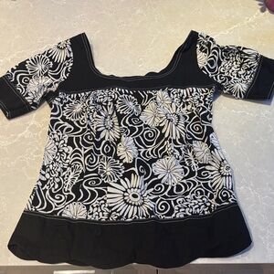Floral Black and White Women's Top